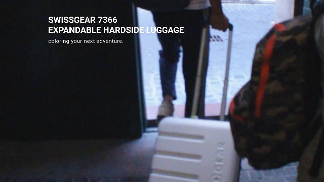 SwissGear 7366 Hardside Expandable Luggage with Spinner Wheels, Green, Checked-Large 27-Inch