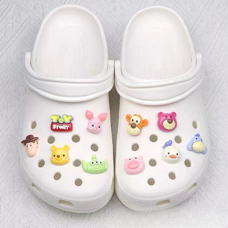 MINISO Cute Cartoon Bear Shoe Charm DIY Shoe Decorations Accessories for Bogg Bag Slides Sandals Clogs Kids Gifts