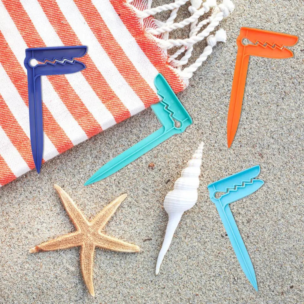 4Pcs  Beach Towel Clip Camping Mat Clamp  Clothespins Sheet Holder Useful Camping Beach Mat Clamp Lightweight for Beach